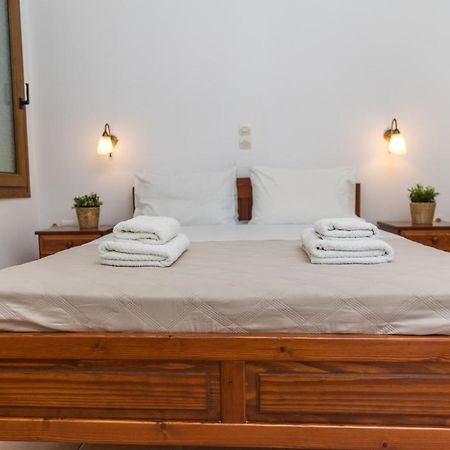 Aqua Naxos Apartments & Suites Agios Prokopios  Luaran gambar