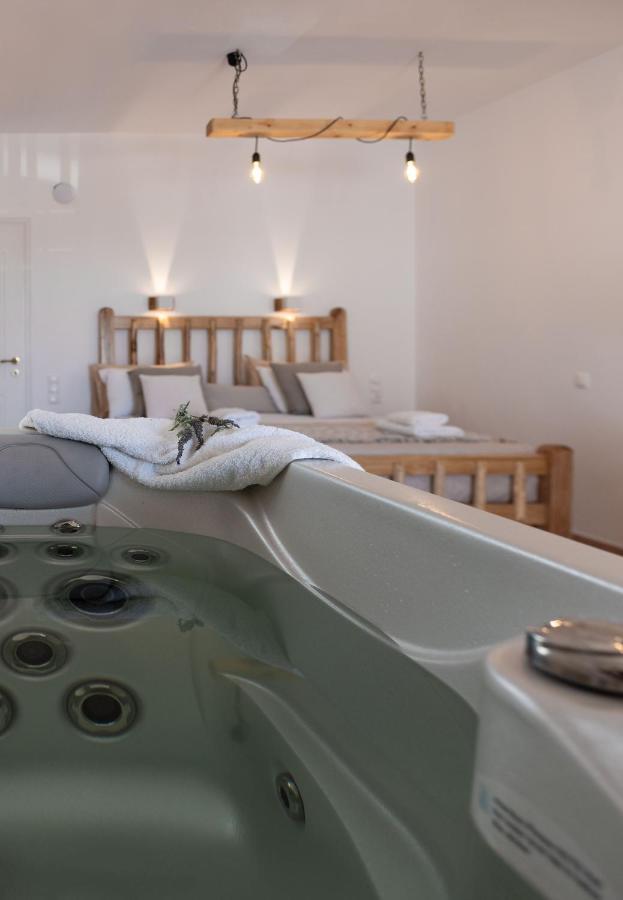 Aqua Naxos Apartments & Suites Agios Prokopios  Luaran gambar