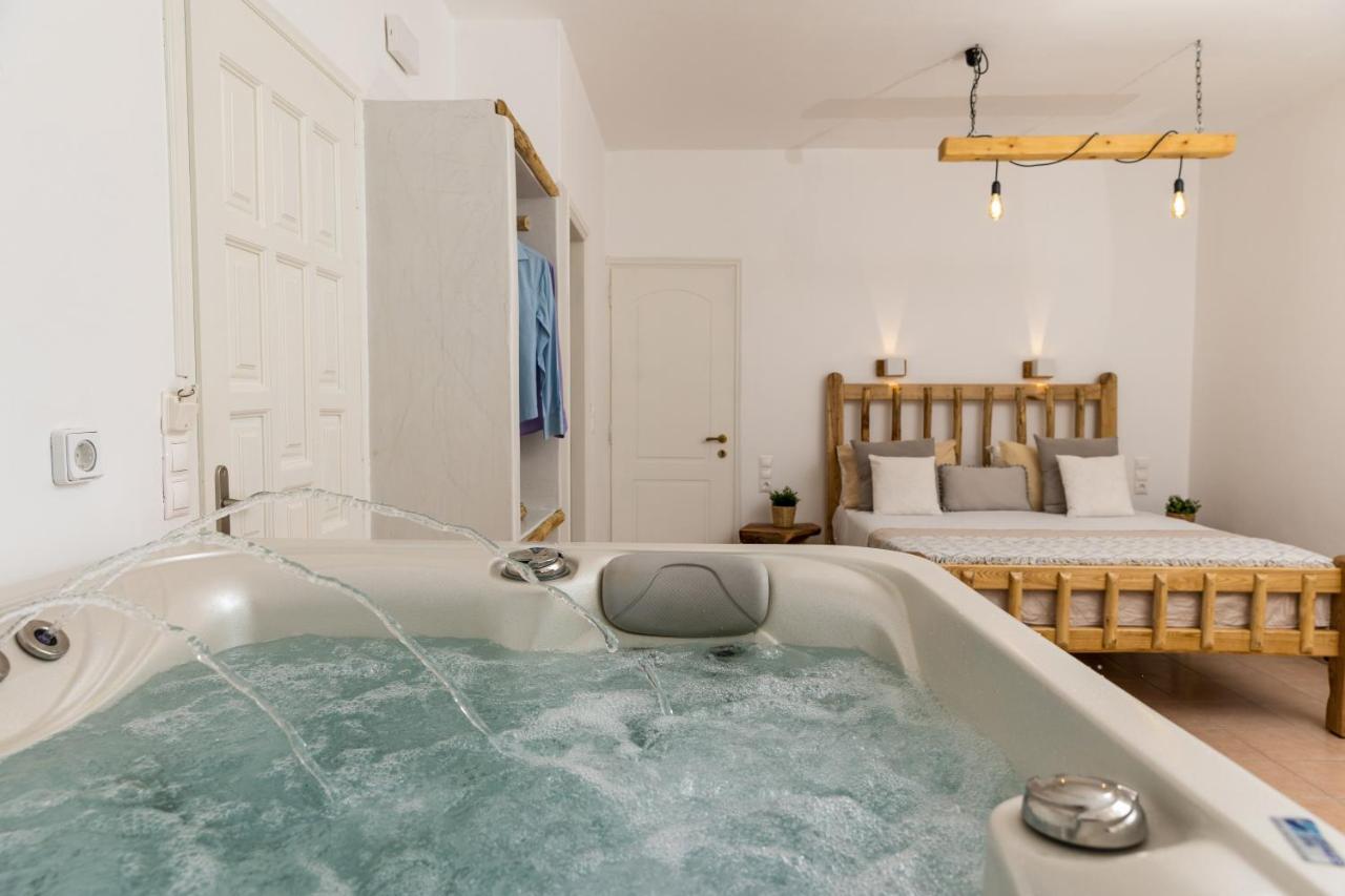 Aqua Naxos Apartments & Suites Agios Prokopios  Luaran gambar
