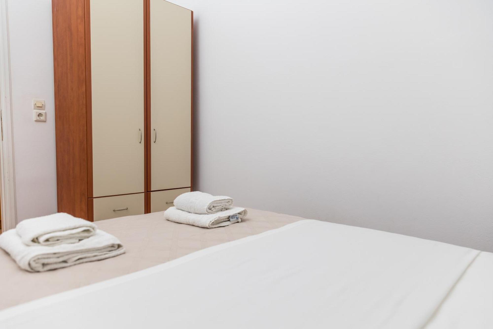 Aqua Naxos Apartments & Suites Agios Prokopios  Luaran gambar