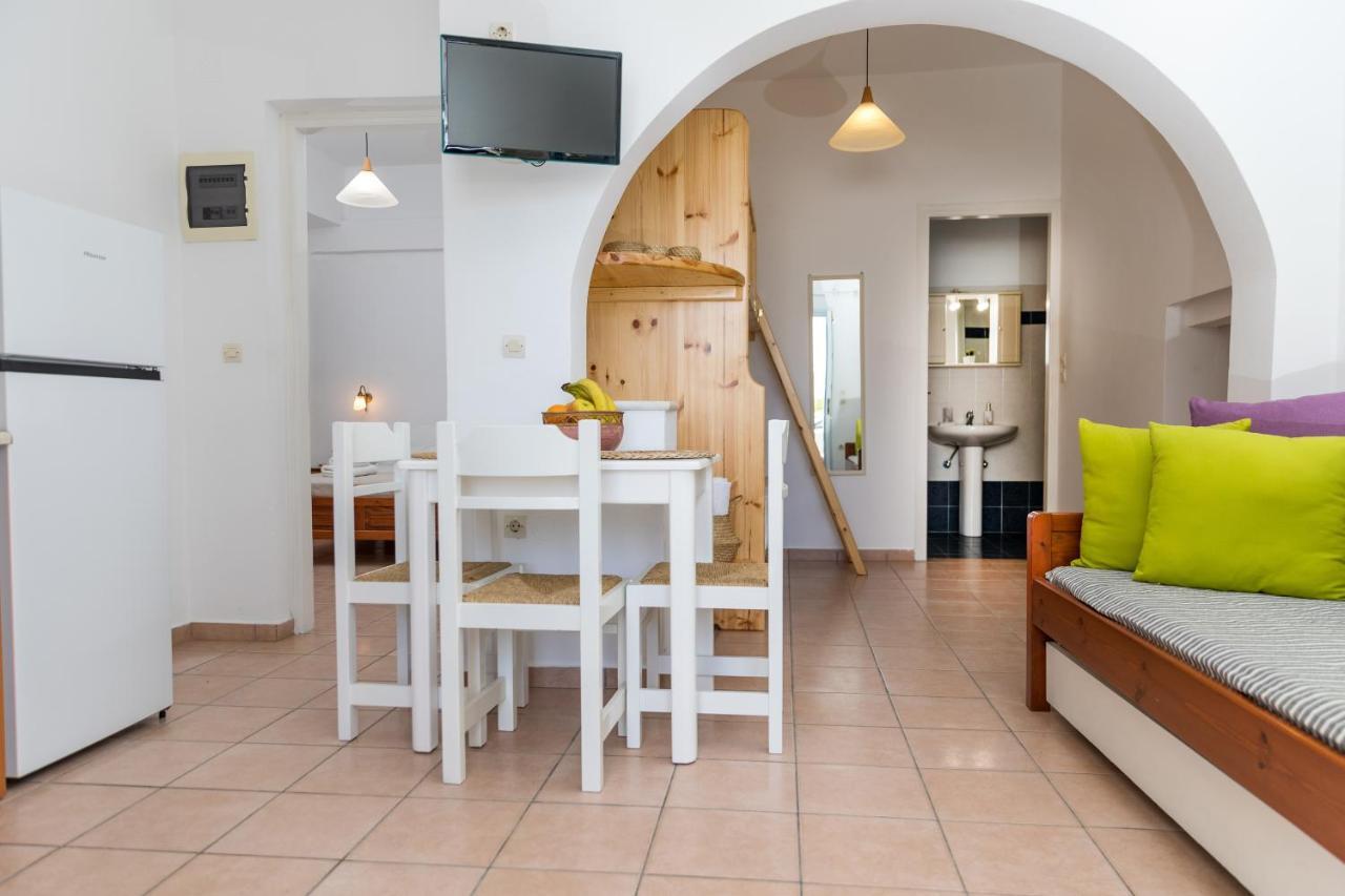 Aqua Naxos Apartments & Suites Agios Prokopios  Luaran gambar