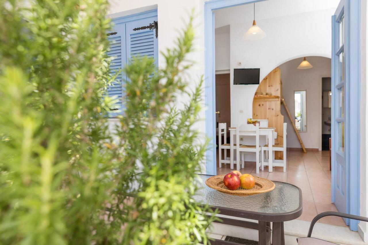 Aqua Naxos Apartments & Suites Agios Prokopios  Luaran gambar