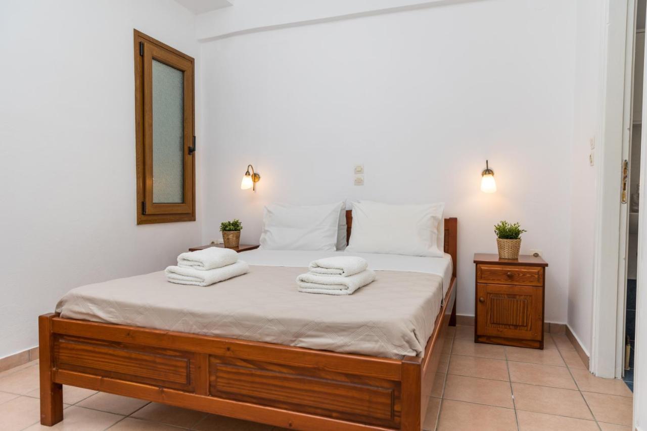 Aqua Naxos Apartments & Suites Agios Prokopios  Luaran gambar