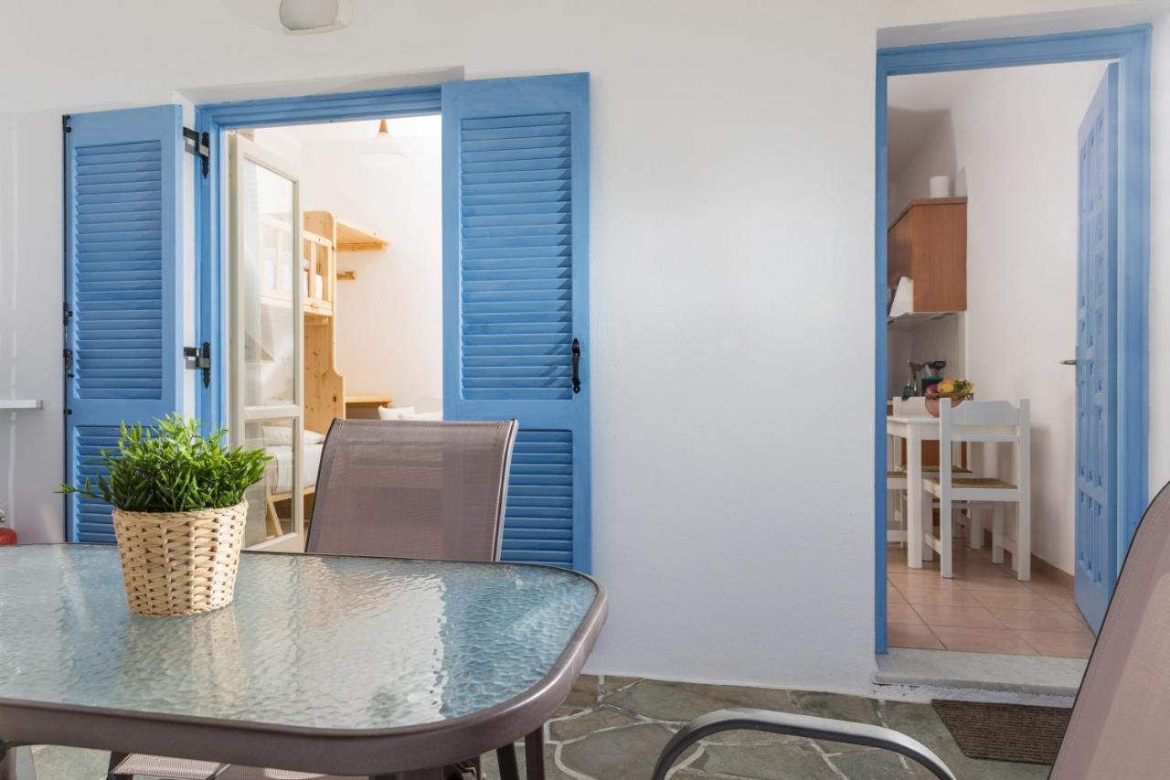 Aqua Naxos Apartments & Suites Agios Prokopios  Luaran gambar
