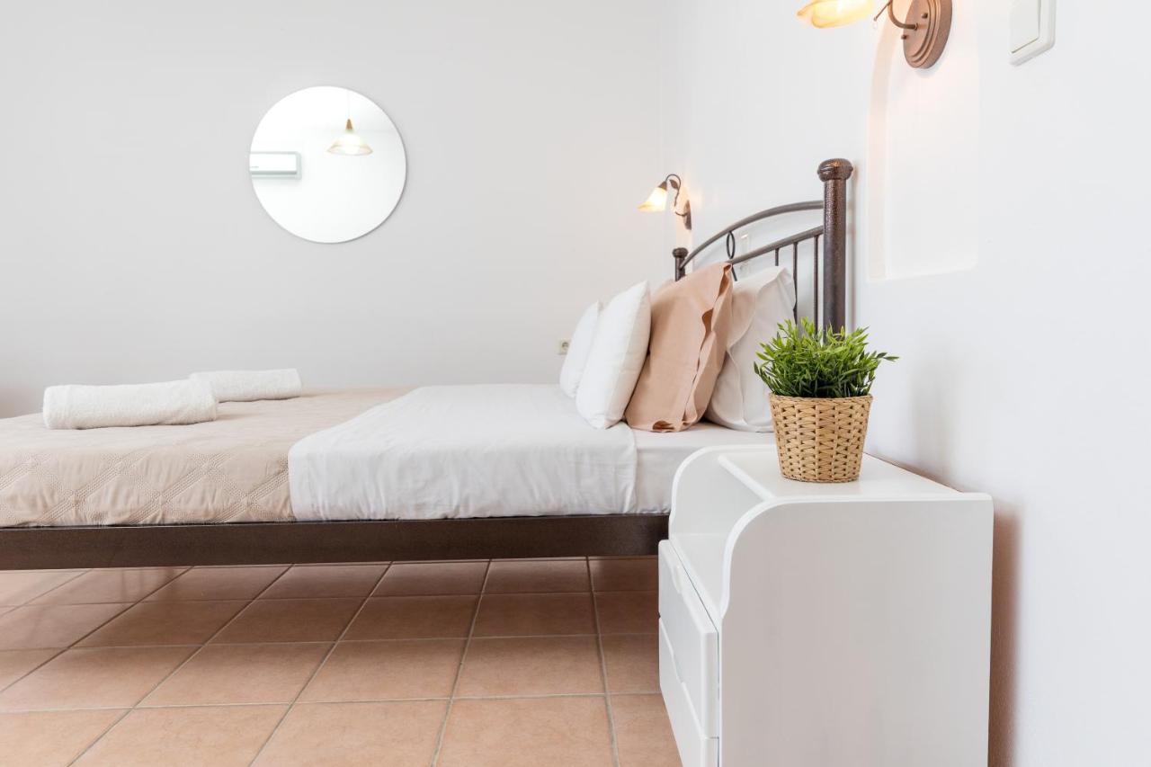 Aqua Naxos Apartments & Suites Agios Prokopios  Luaran gambar